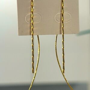 Elegant Gold Drop Earrings